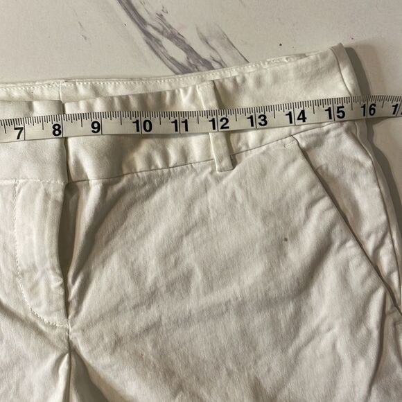 4/$25 Loft Shorts - Picture 4 of 6